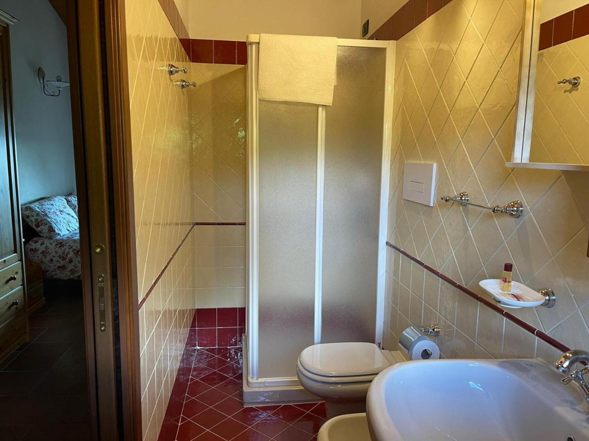 La Fiocchina - Magic Place - Apartments & Studios In Garda Lake - Countryside Farmhouse, Inside The Middle Of The Lake Salò Extérieur photo