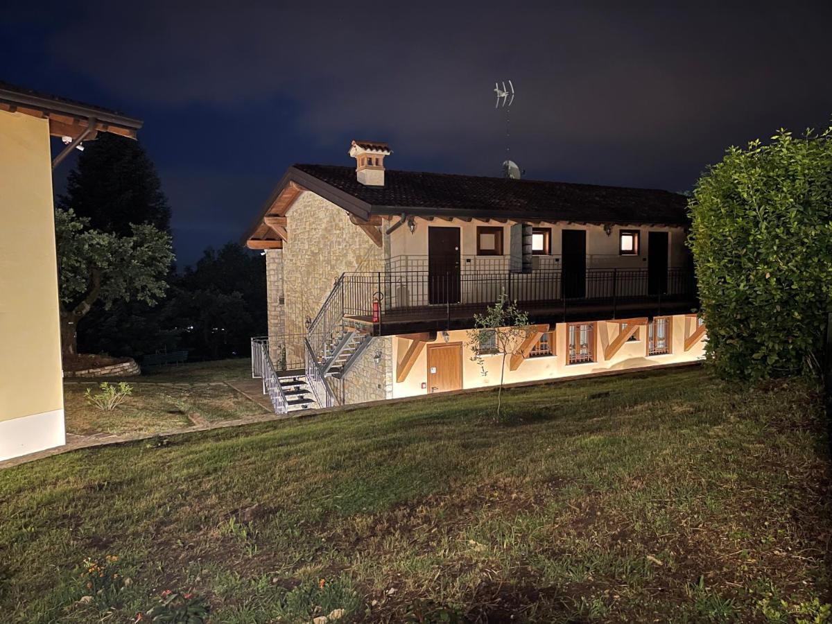 La Fiocchina - Magic Place - Apartments & Studios In Garda Lake - Countryside Farmhouse, Inside The Middle Of The Lake Salò Extérieur photo